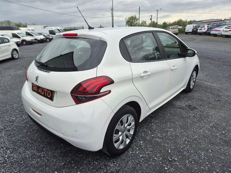 PEUGEOT 208 1.5 hdi 110cv 2019 128000 km 