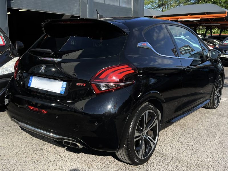 PEUGEOT 208 GTI PHASE 2 1.6 THP 208 APPLE CARPLAY & ANDROID CAMERA RECUL TOIT PANO - GARANTIE 1 AN