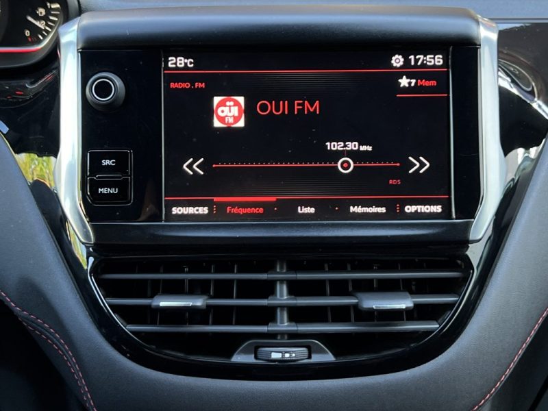 PEUGEOT 208 GTI PHASE 2 1.6 THP 208 APPLE CARPLAY & ANDROID CAMERA RECUL TOIT PANO - GARANTIE 1 AN