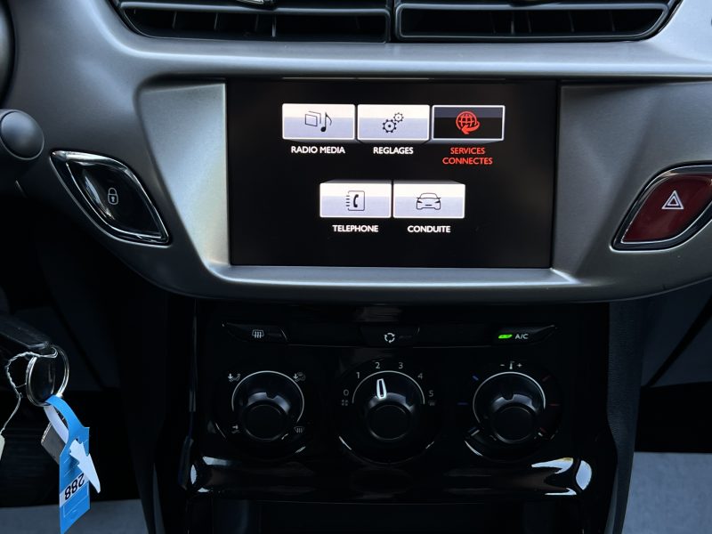 CITROEN C3 II PHASE 2 1.2 82 Cv APPLE CARPLAY REGULATEUR / ECRAN TACTILE CRIT AIR 1 - GARANTIE 1 AN