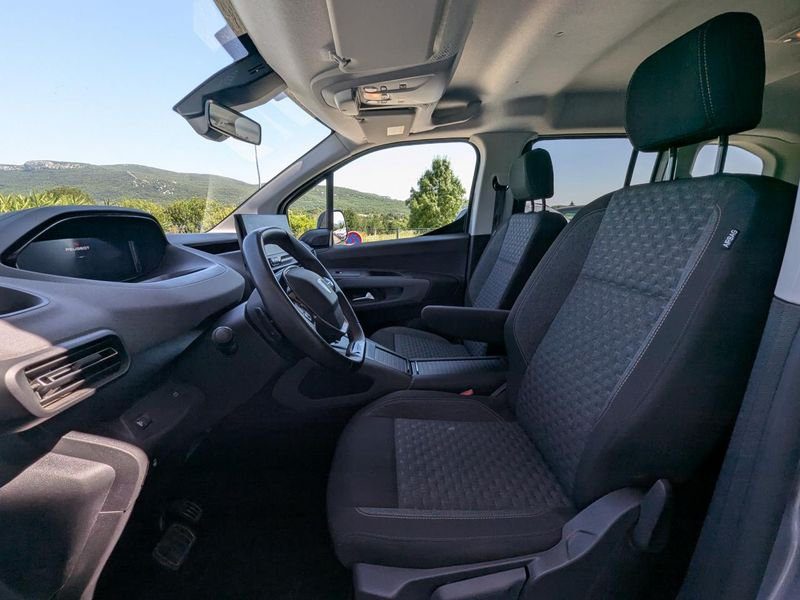 Peugeot Rifter Standard 1.5 BlueHDI S&S - 130 BV EAT8 COMBI GT