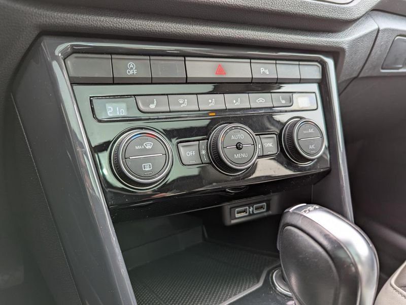 Volkswagen T-Roc 1.5 TSI Evo - 150 Start&Stop BV DSG 7 Carat Exclusive