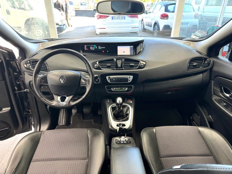 RENAULT MEGANE GRAND SCENIC 2013