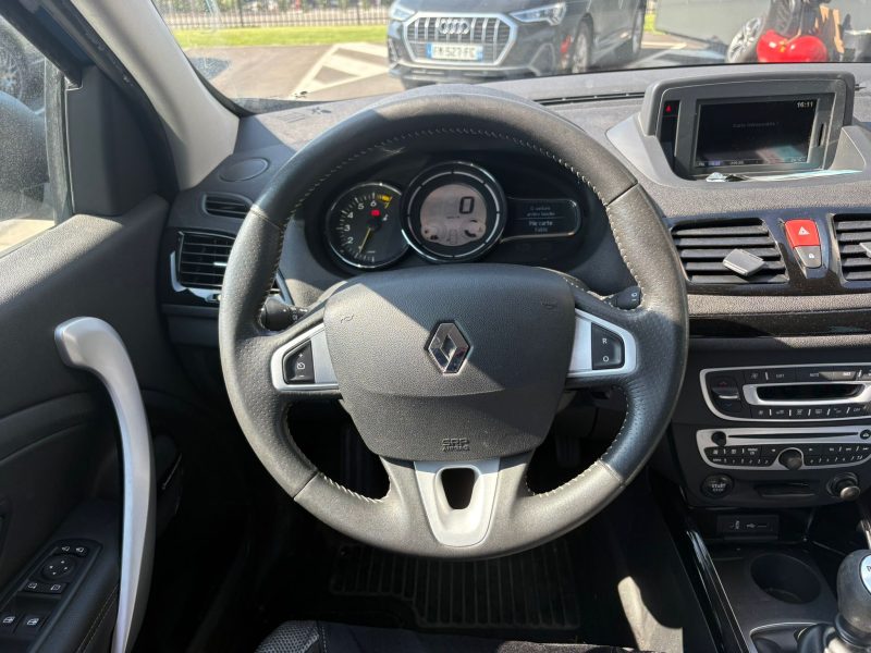 RENAULT MEGANE 2011 - 1.4 TCE 131ch Bose