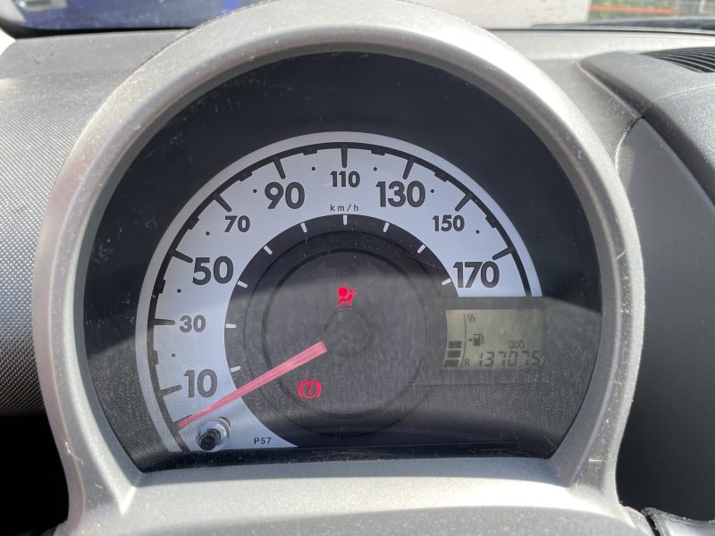 CITROEN C1 1.0 12v 68 ch. idéal jeune permis embrayage neuf