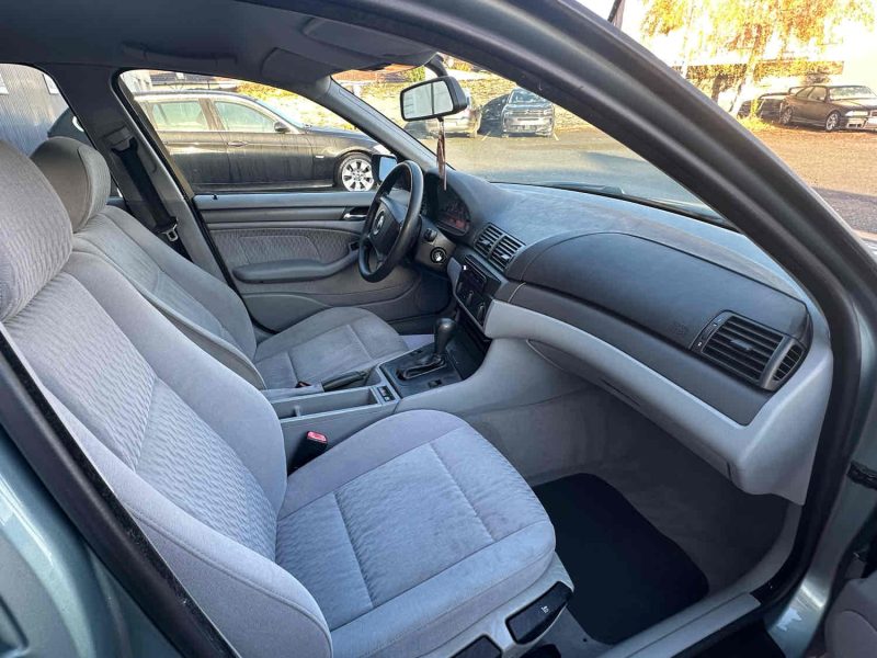 BMW SERIE 3  318i BOITE AUTO 144000KMS GARANTIE 24 MOIS