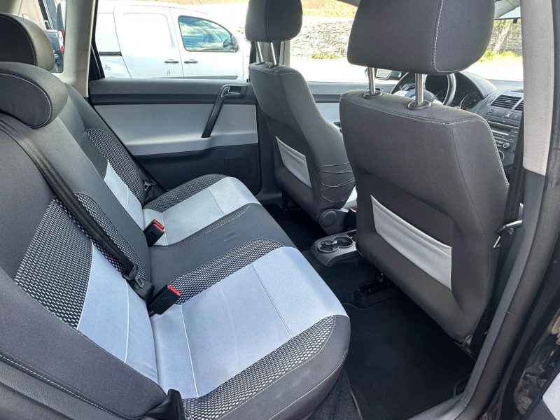 VOLKSWAGEN POLO CROSS TRES PROPRE REVISE GARANTIE 12 MOIS 