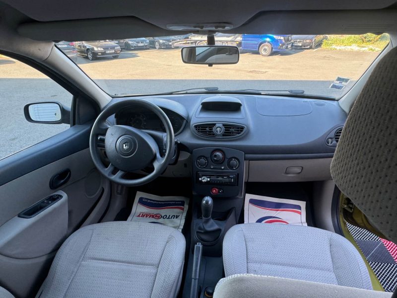 RENAULT CLIO 3 1.4 98cv REVISE GARANTIE 24 MOIS