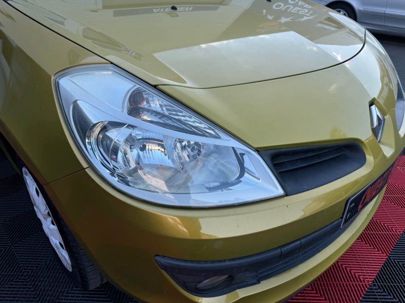 RENAULT CLIO 3 1.4 98cv REVISE GARANTIE 24 MOIS