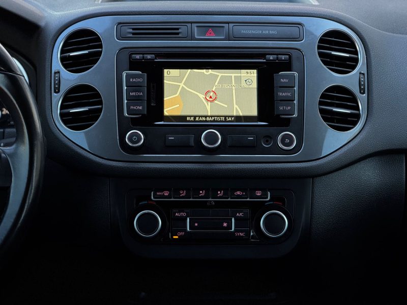 VOLKSWAGEN TIGUAN I Phase 2 2.0 TDi 16V BlueMotion TEHNOLOGY 110 ch GARANTIE 6 MOIS