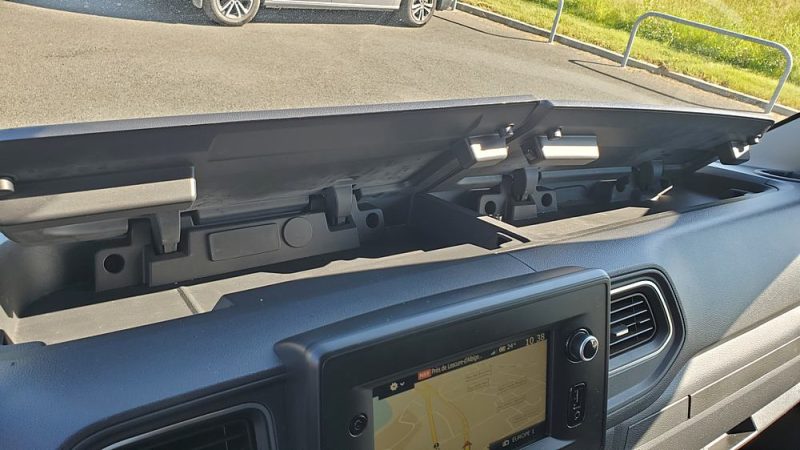 RENAULT MASTER 2.3 bDCI 150 3500 L2H2 GRAND CONFORT