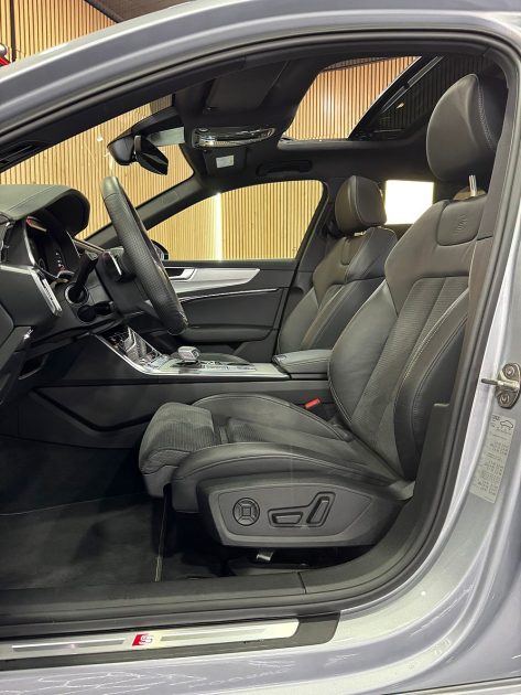 AUDI A6 AVANT 55 TFSI E 2024