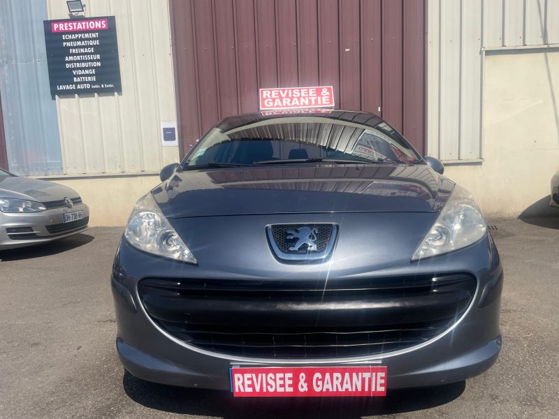 PEUGEOT 207 2008 1.4i - 8V 75CV 