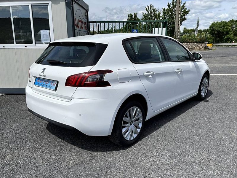 PEUGEOT 308 2017