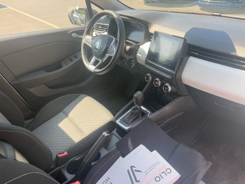 RENAULT CLIO 2023 1.6 SCE 145ch E-TECH - Garantie 6 mois 