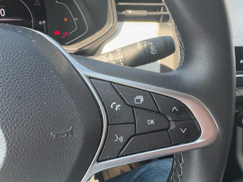 RENAULT CLIO 2023 1.6 SCE 145ch E-TECH - Garantie 6 mois 