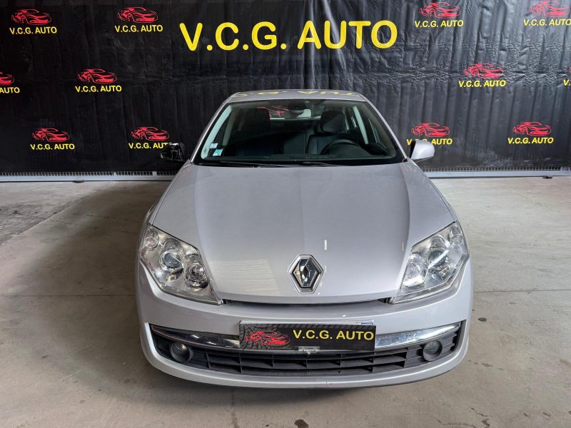 RENAULT LAGUNA 2.0 DCI 130 Carminat 