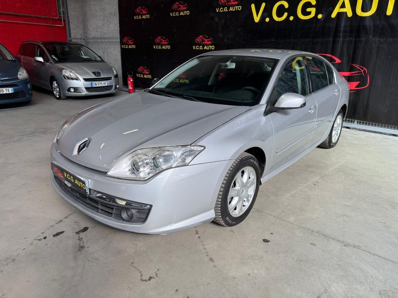 RENAULT LAGUNA 2.0 DCI 130 Carminat 