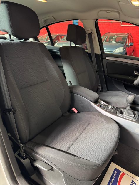 RENAULT LAGUNA 2.0 DCI 130 Carminat 