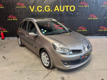 RENAULT CLIO ESTATE 1.2 Tce 100 Dynamique 