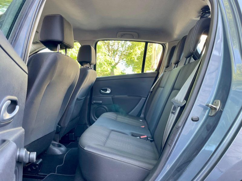 RENAULT CLIO III 2011