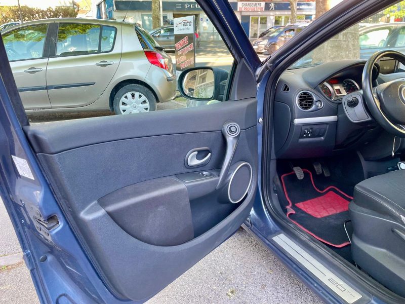 RENAULT CLIO III 2011