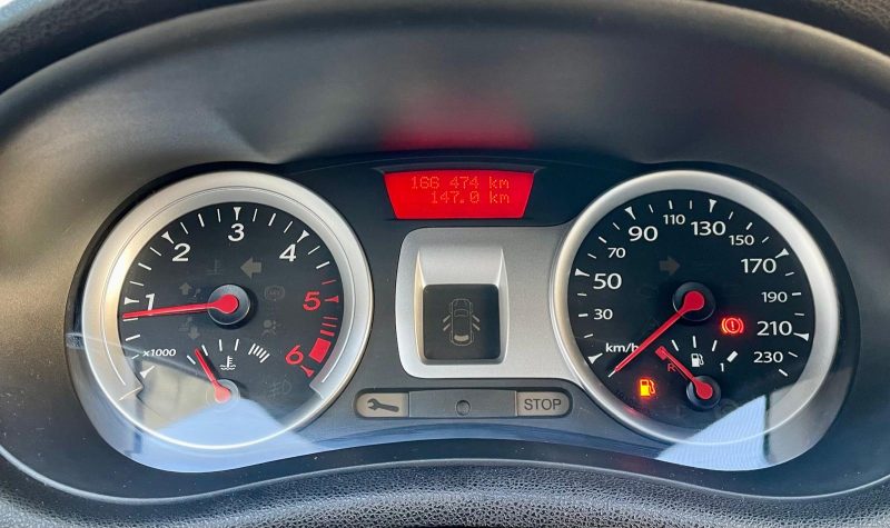 RENAULT CLIO III 2011