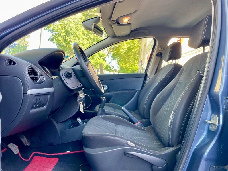 RENAULT CLIO III 2011