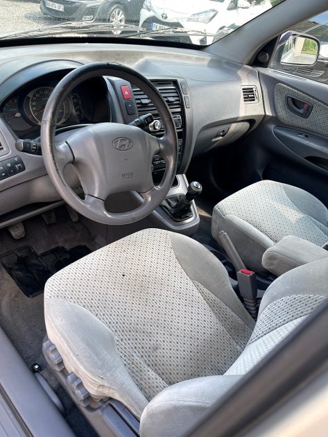 HYUNDAI TUCSON  2004