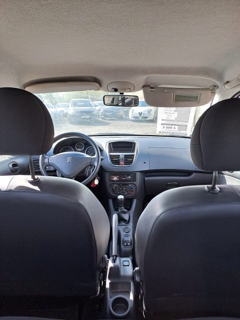 PEUGEOT 206+ 2011