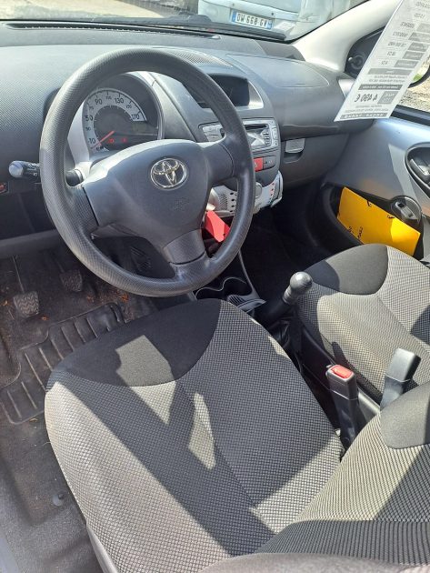 TOYOTA AYGO 2013
