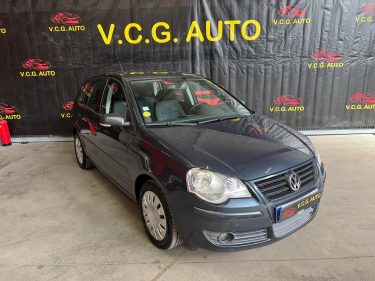 VOLKSWAGEN POLO 1.2i 65 Confort 