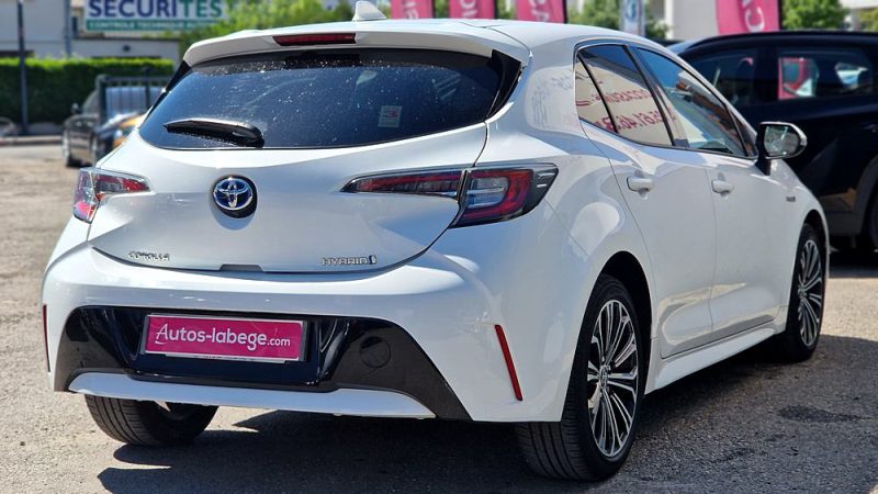 TOYOTA COROLLA 2019