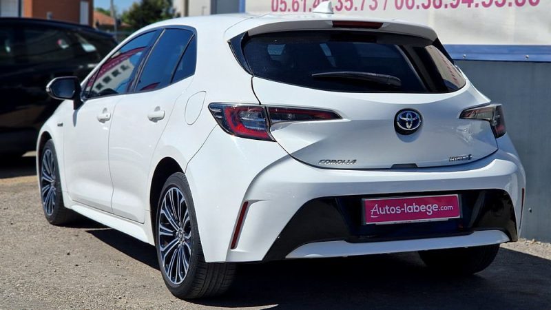 TOYOTA COROLLA 2019