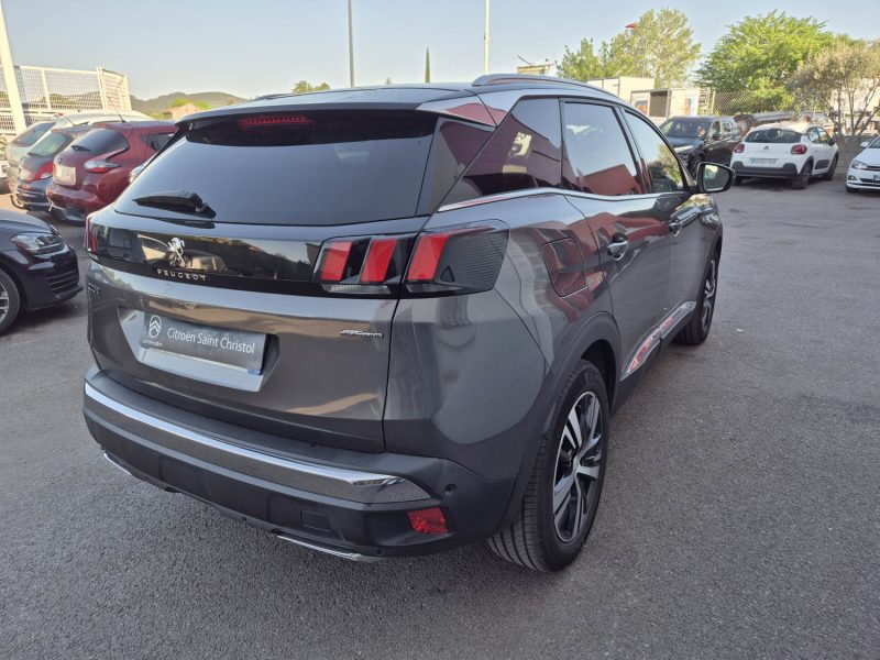 PEUGEOT 3008 2020