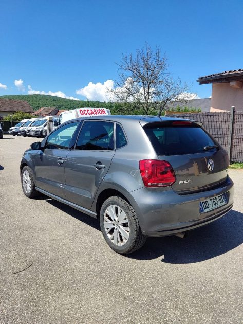VOLKSWAGEN POLO 2014