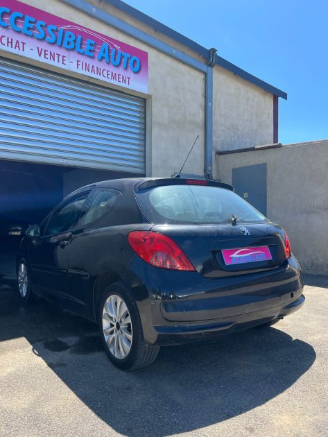 PEUGEOT 207 2009