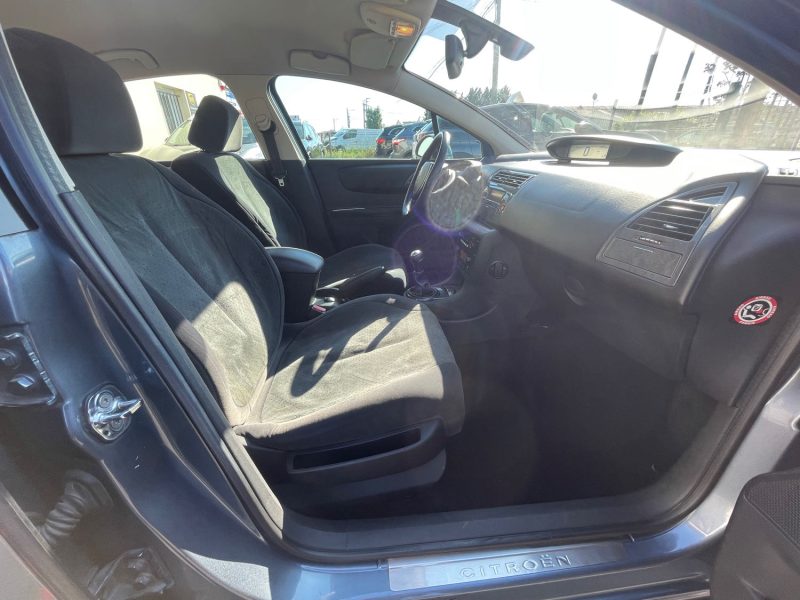 CITROEN C4 2005 1.6i - 16V 110CV EXCLUSIVE