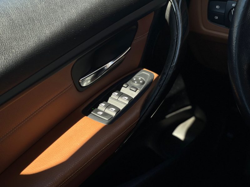 B.M.W. SERIE 3 (F30) 320D 184 LUXURY BVA8 GARANTIE 6 MOIS