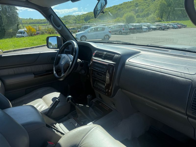 NISSAN PATROL GR 3.0 TDi 4WD 160 cv DEPOT VENTE