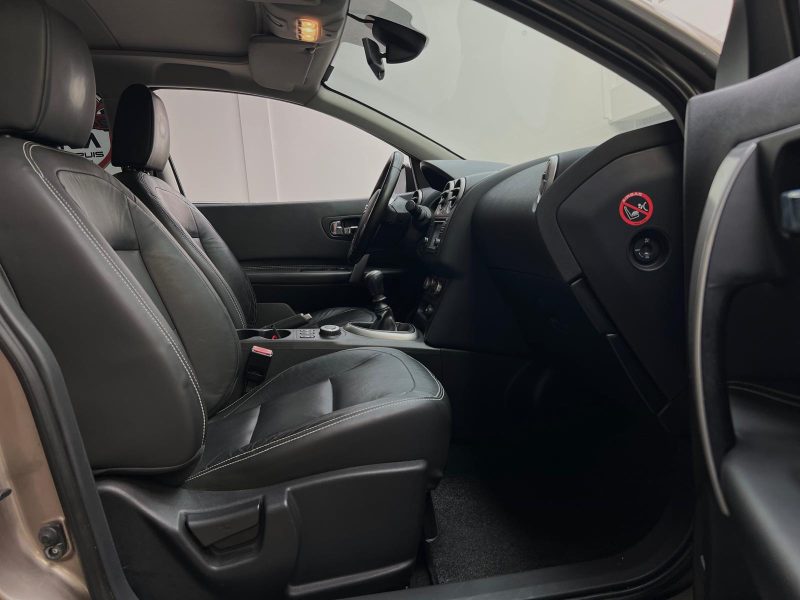 NISSAN QASHQAI +2 Tekna 2,0 4x4