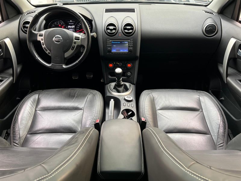 NISSAN QASHQAI +2 Tekna 2,0 4x4