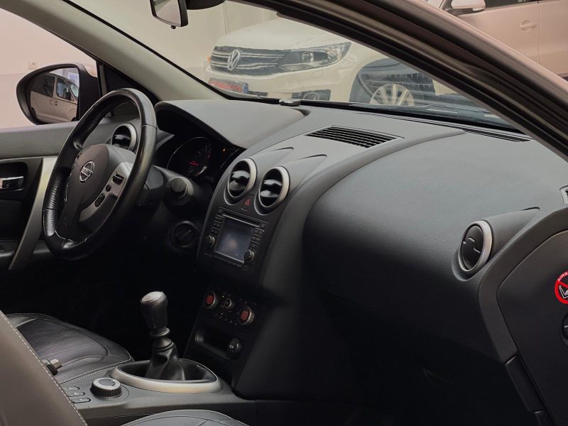NISSAN QASHQAI +2 Tekna 2,0 4x4