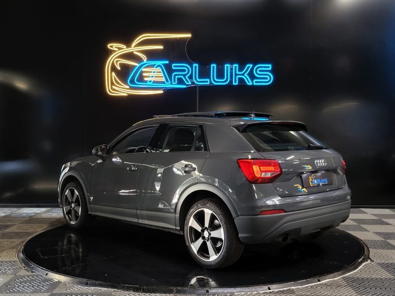 AUDI Q2 1.0 TSI 116cv BUSINESS LINE / SUIVI AUDI / TOIT OUVRANT / CARPLAY / SIEGES CHAUFFANTS