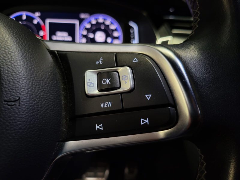 VOLKSWAGEN ARTEON 2.0 TDI 150CV / RLINE / SIEGES CHAUFFANTS / CAMERA / CARPLAY / KEYLESS / COFFRE EL