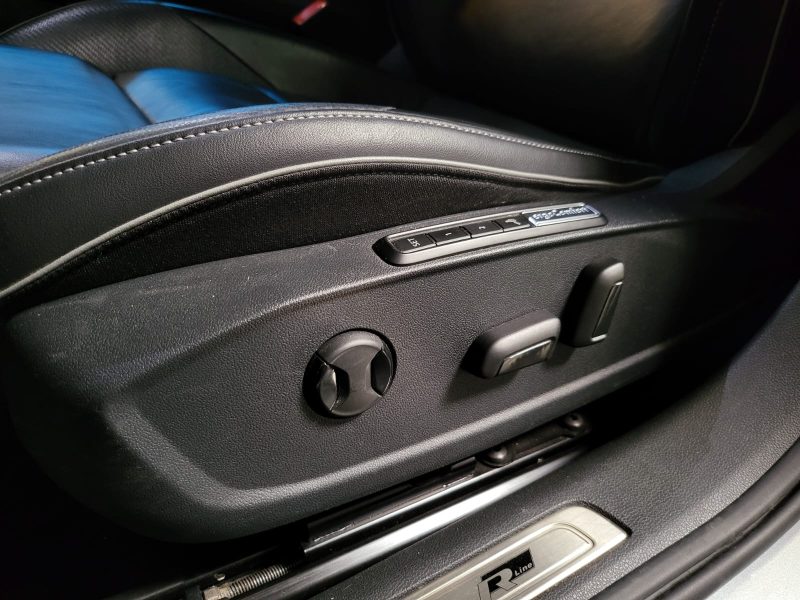 VOLKSWAGEN ARTEON 2.0 TDI 150CV / RLINE / SIEGES CHAUFFANTS / CAMERA / CARPLAY / KEYLESS / COFFRE EL