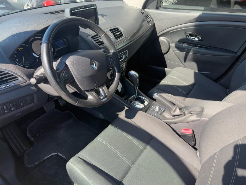 RENAULT MEGANE 3 1.5 DCI  Automatique - Garantie 6 mois
