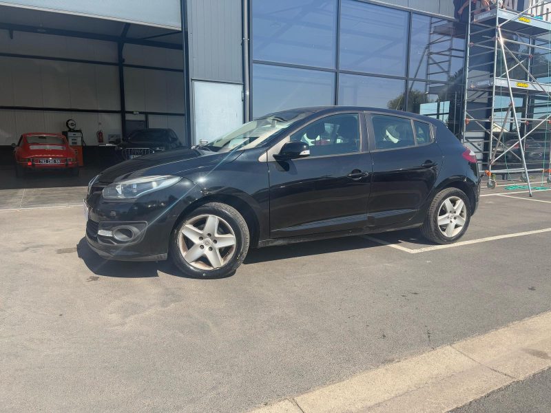 RENAULT MEGANE 3 1.5 DCI  Automatique - Garantie 6 mois