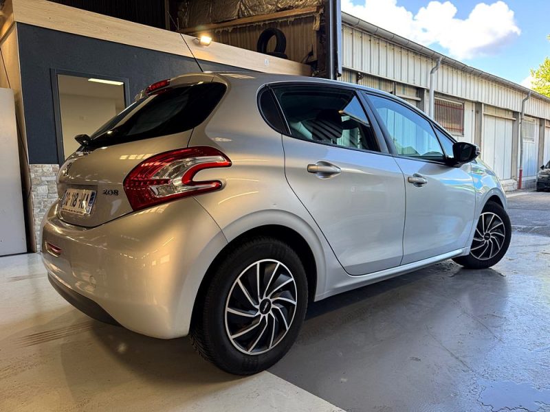 PEUGEOT 208 HDI 70 4990 €