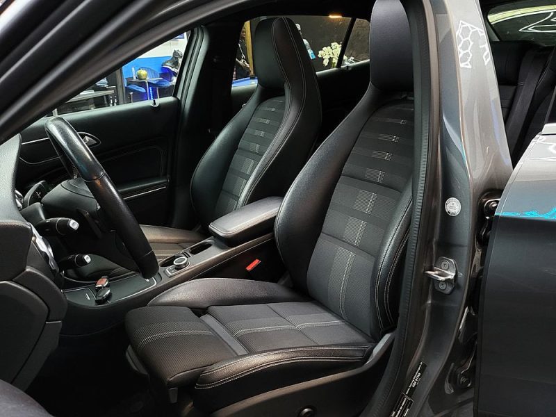 MERCEDES-BENZ GLA X156 220d 177cv Business Executive 7G-DCT